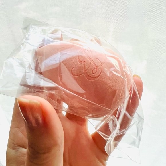 5 for 25⚡️Estée Lauder Makeup Sponge Beauty Blender - Picture 2 of 3